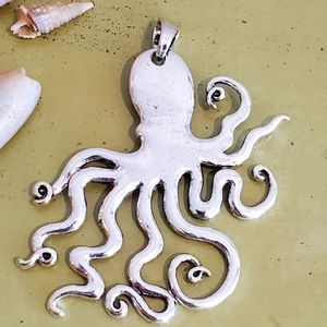 Big Octopus necklace pendant silver beach ocean steampunk sea animal vtg style